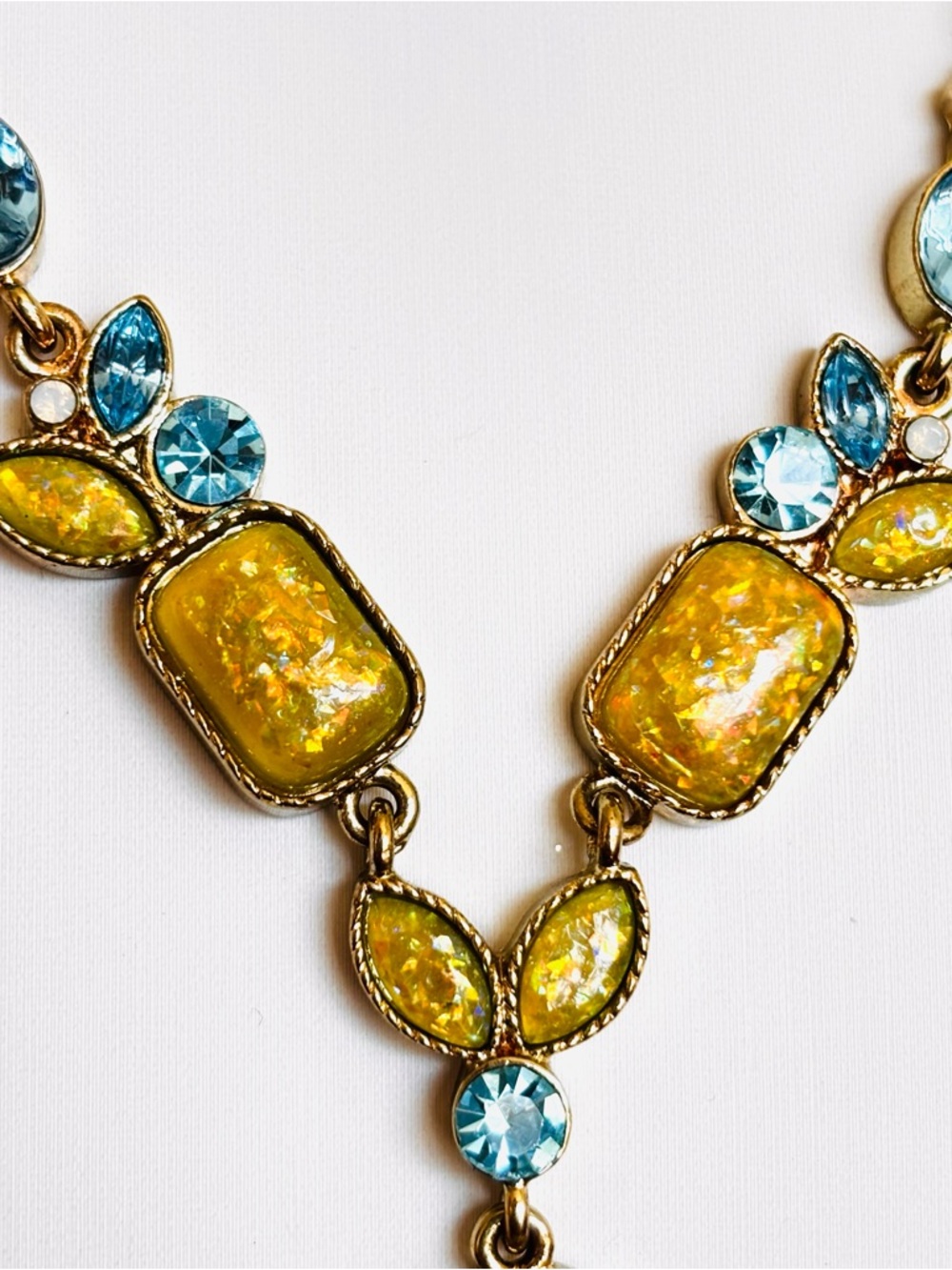 Elegant Avon Yellow and Blue Crystal Statement Necklace Y Shaped Princess Style